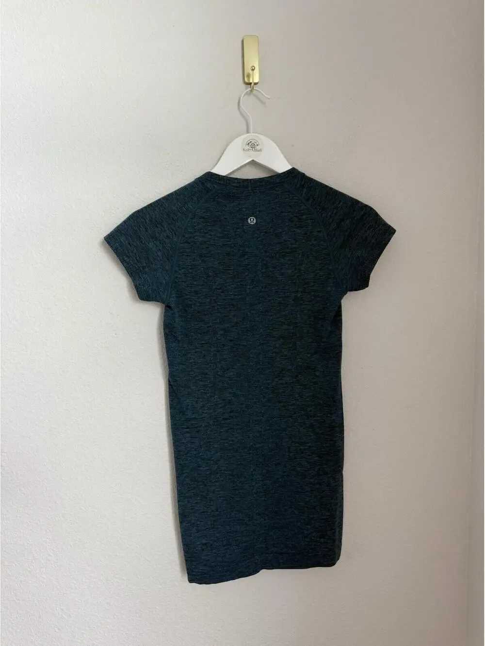 Lululemon Women‎ Bermuda Teal Black Mandala Swiftly Speed Short Sleeve Shirt 4